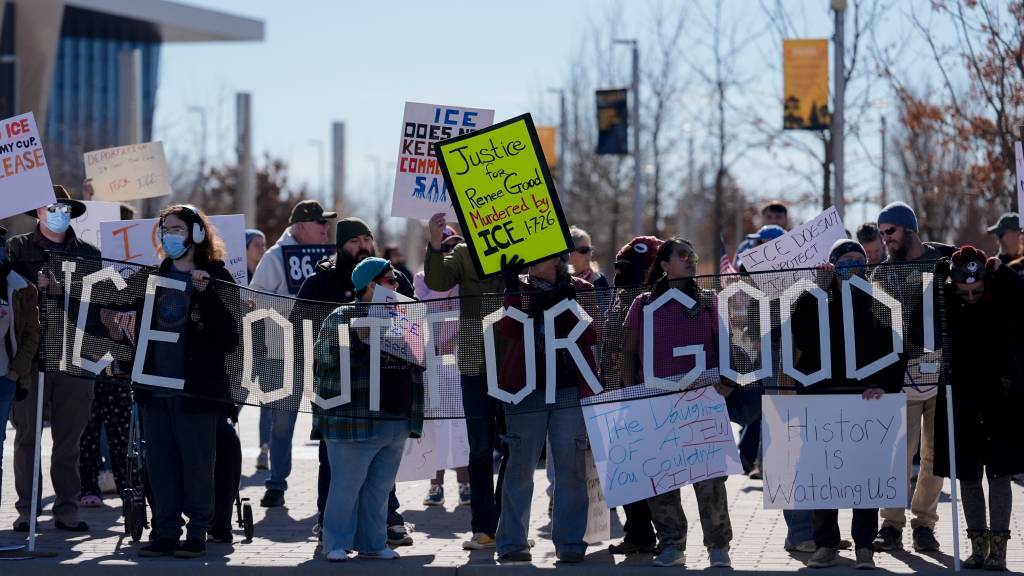 ICE’s lawlessness, cruelty, and violence are well documented. PLEASE contact your U.S. Senators NOW. Ask them to block ICE’s budget until thorough, local investigations of ICE killings are underway and unless it includes strong accountability and transparency measures.